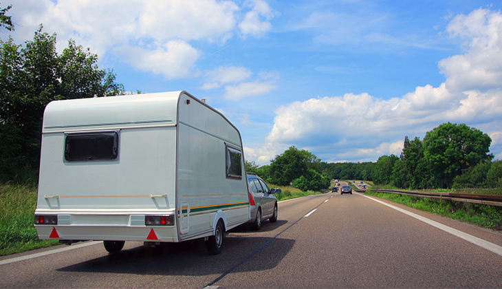 snaking-caravan3.jpg