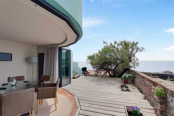 Strangway Beach House